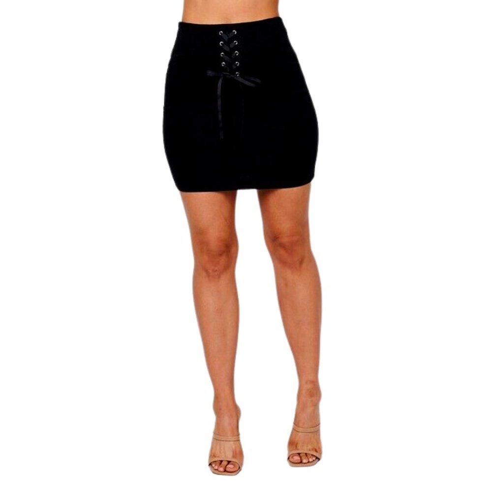 NWT Women's Black Lace Up Mini Skirt by Michel in Sizes Small or Medium - Picture 4 of 4